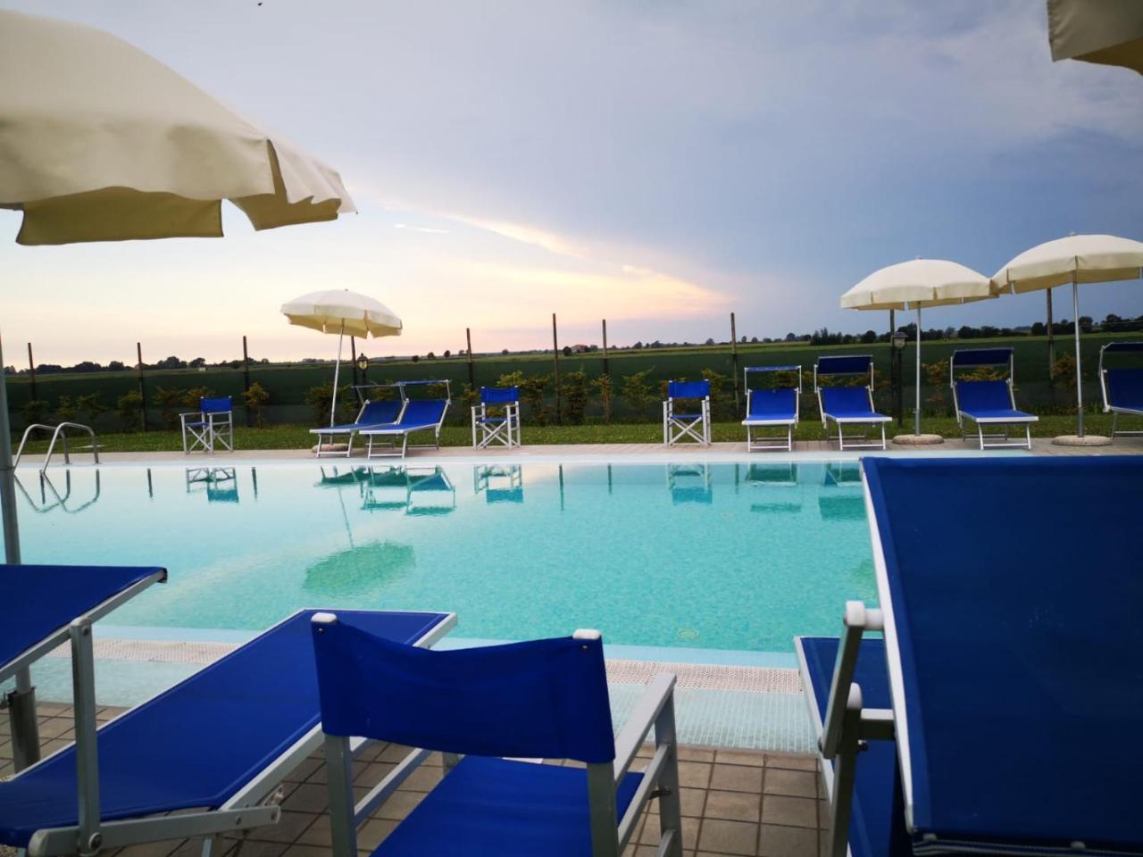 Agriturismo Tenuta Regina - Glamping luxury lodges&apartments Palazzolo dello Stella Esterno foto